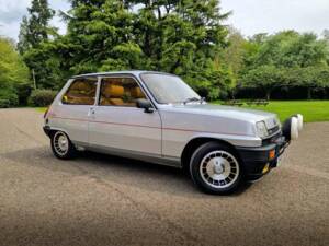Afbeelding 10/50 van Renault R 5 Alpine Turbo (1984)