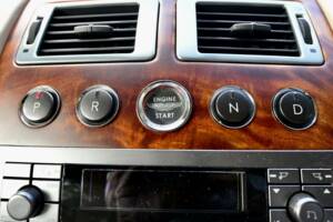 Bild 44/50 von Aston Martin DB 9 (2005)