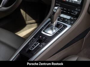 Bild 14/27 von Porsche 911 Carrera (2018)