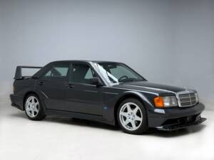 Image 5/21 of Mercedes-Benz 190 E 2.5-16 (1993)