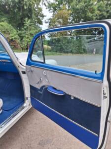 Image 10/17 of Pontiac Chieftain (1953)