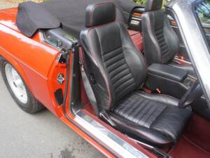 Image 10/23 de Jaguar XJS 5.3 V12 (1989)