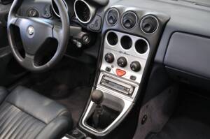Immagine 27/41 di Alfa Romeo Spider 3.0 V6 12V (2000)
