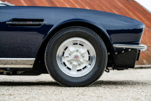 Bild 35/36 von Aston Martin DBS V8 (1971)