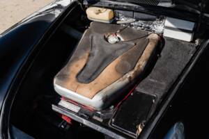 Image 38/48 of Porsche 356 C 1600 (1964)