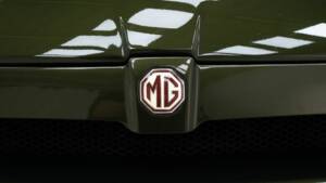 Afbeelding 12/15 van MG RV8 (1995)