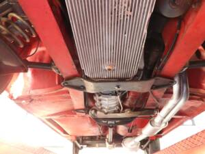 Image 14/15 of Alfa Romeo Giulia 1600 Spider (1963)