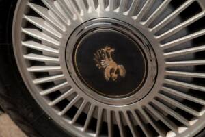 Bild 30/50 von Toyota Century (2003)