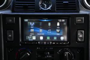 Bild 38/58 von Land Rover Defender 110 (2013)