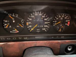 Bild 18/31 von Mercedes-Benz 300 SE (1989)