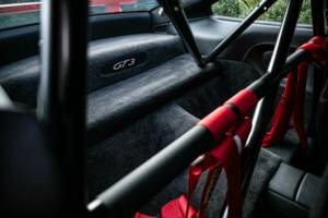 Immagine 21/40 di Porsche 911 GT3 Clubsport (2000)