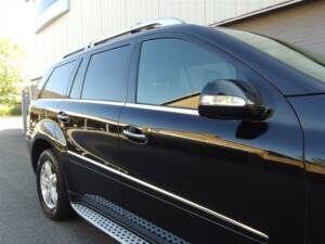 Afbeelding 25/100 van Mercedes-Benz GL 550 4MATIC (2008)