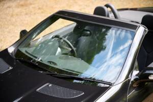 Image 36/50 of Mercedes-Benz SLK 350 (2004)