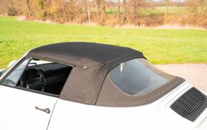 Image 45/48 of Porsche 911 Carrera 4 (1992)