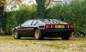 Immagine 3/50 di Lotus Esprit S2 (1979)