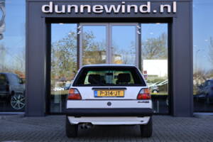 Imagen 6/16 de Volkswagen Golf Mk II GTi 1.8 (1988)
