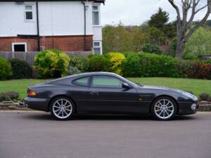 Bild 21/42 von Aston Martin DB 7 Vantage (2001)