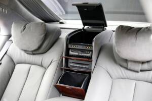 Bild 15/30 von Maybach 57 (2003)
