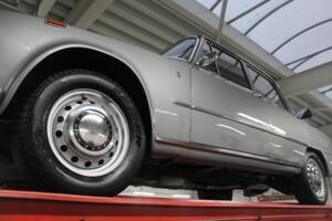 Afbeelding 19/50 van Alfa Romeo Giulia 1600 S (1968)