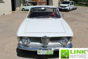 Bild 2/10 von Alfa Romeo Giulia 1600 Sprint GT (1965)