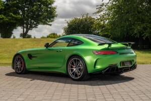 Image 40/67 of Mercedes-AMG GT-R (2018)