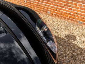 Image 40/77 of Aston Martin DBS (2009)