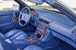 Image 43/50 of Mercedes-Benz 300 SL (1991)