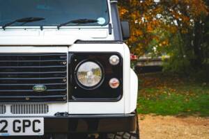 Image 34/50 of Land Rover Defender 90 (1997)
