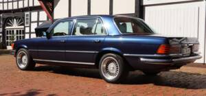 Image 4/57 de Mercedes-Benz 450 SEL 6,9 (1977)