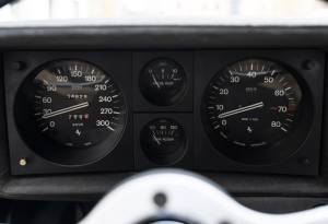 Bild 17/39 von Ferrari 365 GTC/4 (1972)