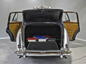 Bild 21/50 von Bentley R-Type Park Ward (1953)