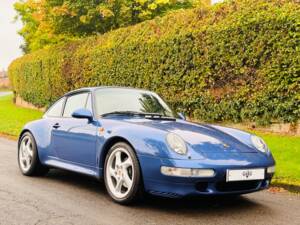 Image 2/27 of Porsche 911 Carrera S (1997)