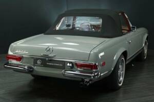 Bild 6/50 von Mercedes-Benz 250 SE (1968)