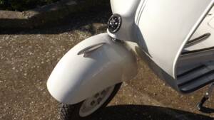 Imagen 25/50 de Piaggio Vespa 150 (1956)