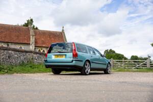 Image 49/50 de Volvo V70 R AWD (2003)
