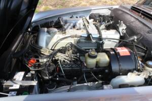 Image 7/16 of Mercedes-Benz 230 SL (1966)