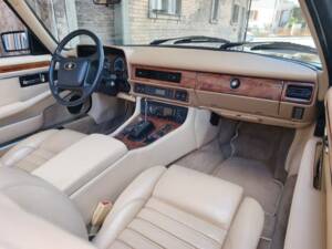 Immagine 12/26 di Jaguar XJS 5.3 V12 (1992)