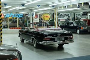 Image 11/50 of Mercedes-Benz 220 SE b (1963)