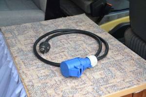 Bild 16/18 von Volkswagen T3 Multivan 2.1 (G-Kat) (1988)