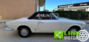 Image 7/10 de FIAT 124 Sport Spider (1969)