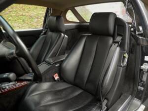 Imagen 14/28 de Mercedes-Benz 500 SL (1990)