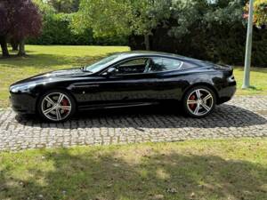 Image 15/30 of Aston Martin DB 9 (2008)
