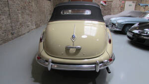 Image 5/19 of BMW 502 Baur (1954)