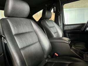 Bild 19/25 von Mercedes-Benz G 320 CDI (2007)
