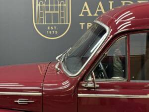 Image 16/50 of Volvo P 210 Duett (1962)