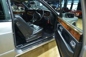 Image 28/50 of Bentley Continental R (1992)