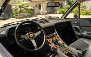 Bild 40/81 von Ferrari 365 GT4 2+2 (1973)