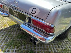 Bild 24/29 von Mercedes-Benz 230 SL (1966)