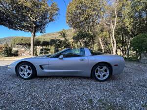 Image 105/191 of Chevrolet Corvette (1999)