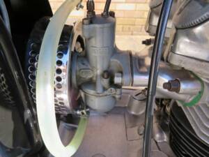 Image 29/43 of Triumph Tiger 90 (1968)